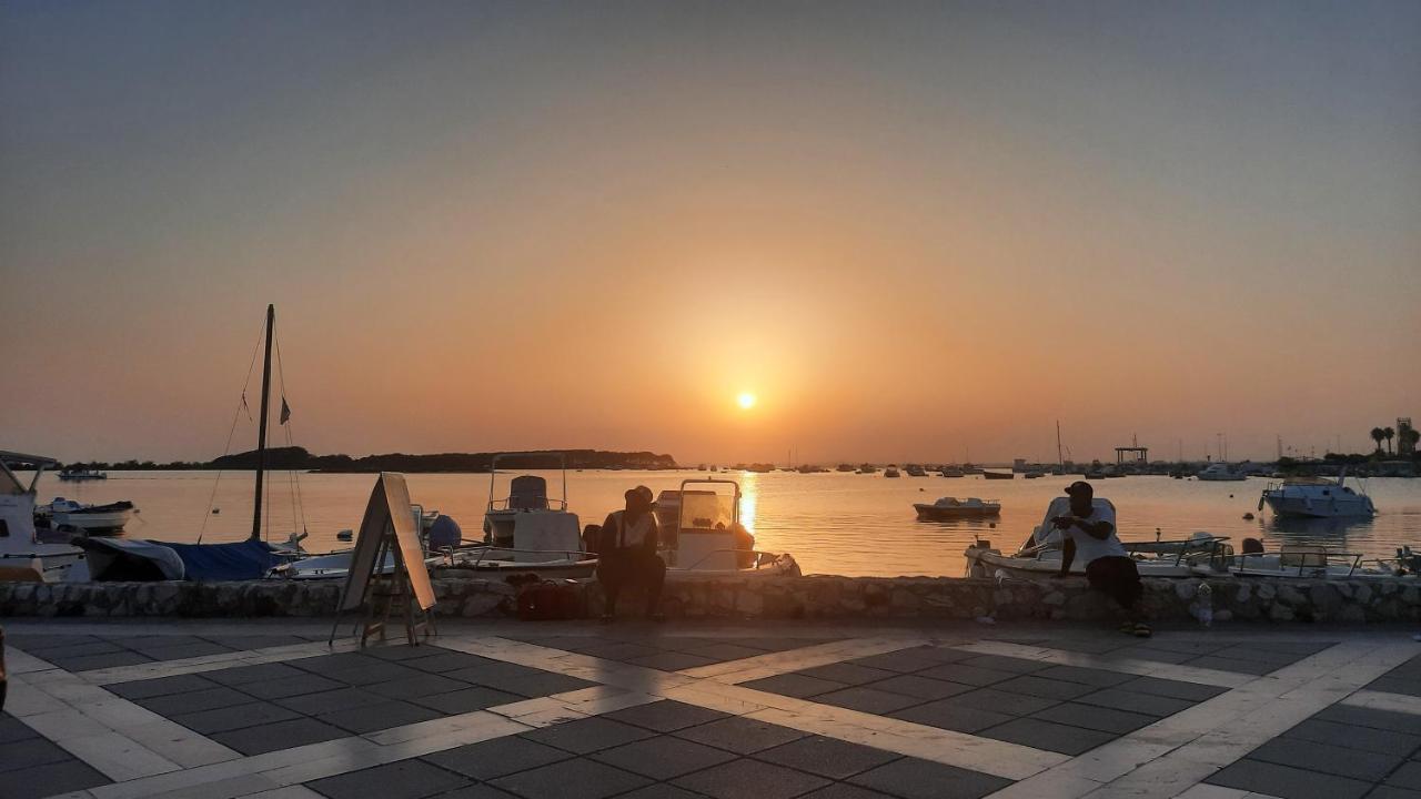 Mon Amour Lejlighed Porto Cesareo Eksteriør billede